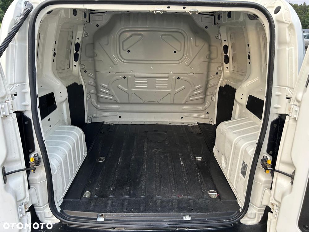 Fiat Fiorino - 8