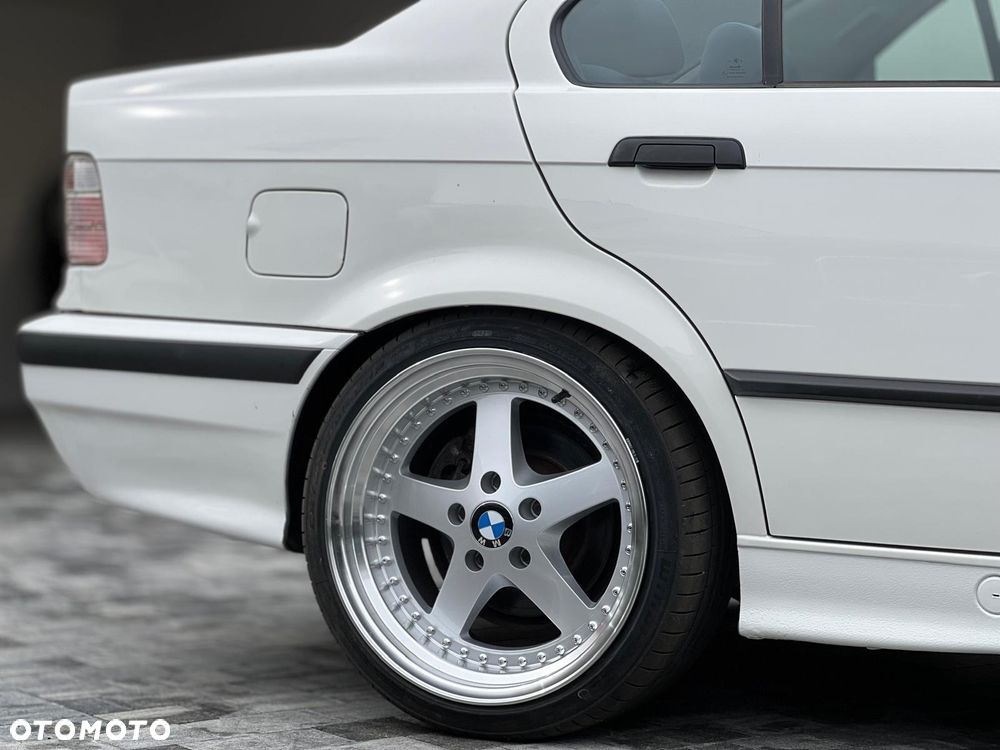 BMW Seria 3 - 8