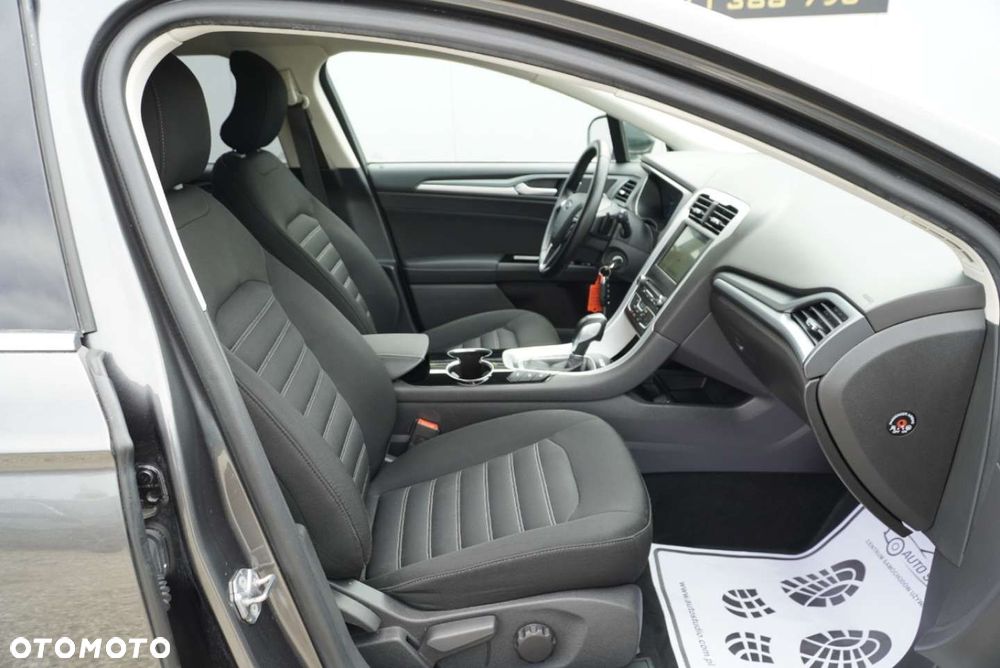 Ford Mondeo 2.0 TDCi STart-Stopp PowerShift-Aut Titanium - 6