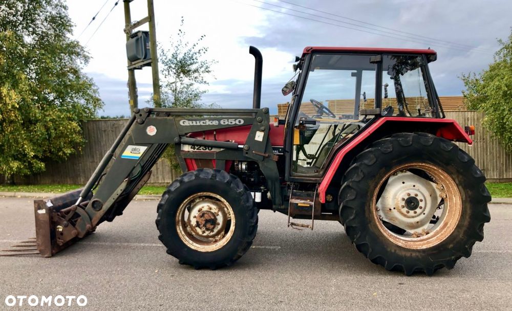 Case IH 4230 - 6