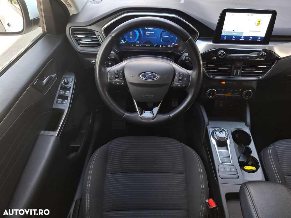 Ford Kuga - 15