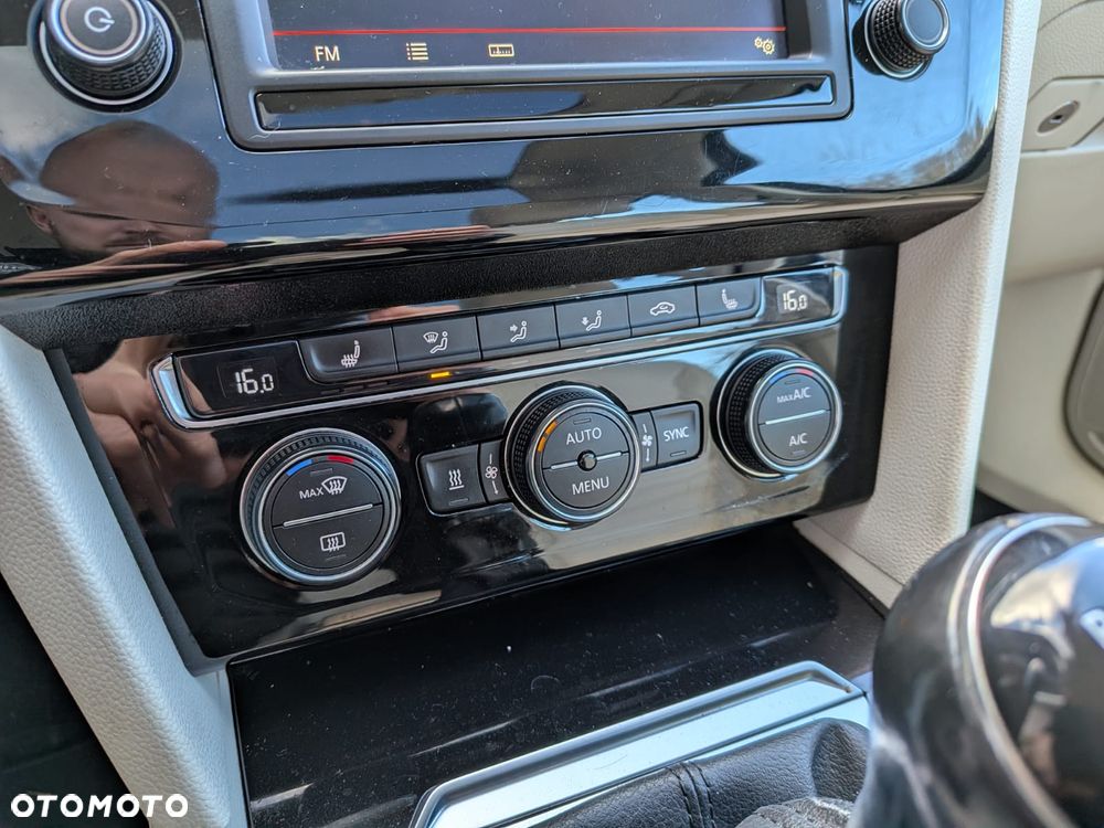 Volkswagen Passat Variant - 20