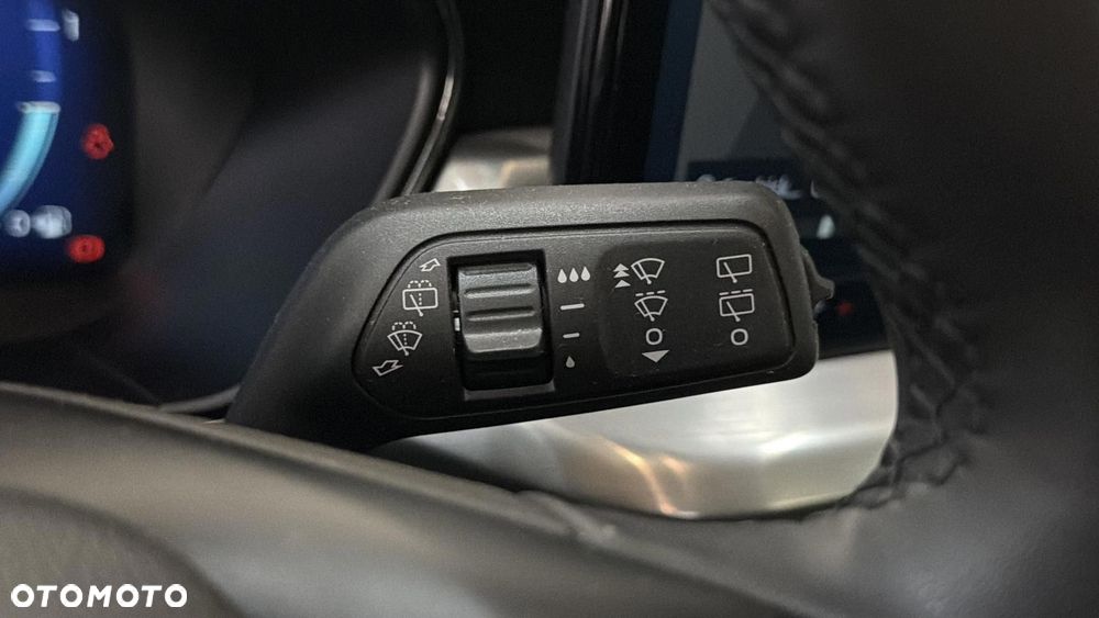 Ford Focus 1.0 EcoBoost mHEV Titanium X - 27