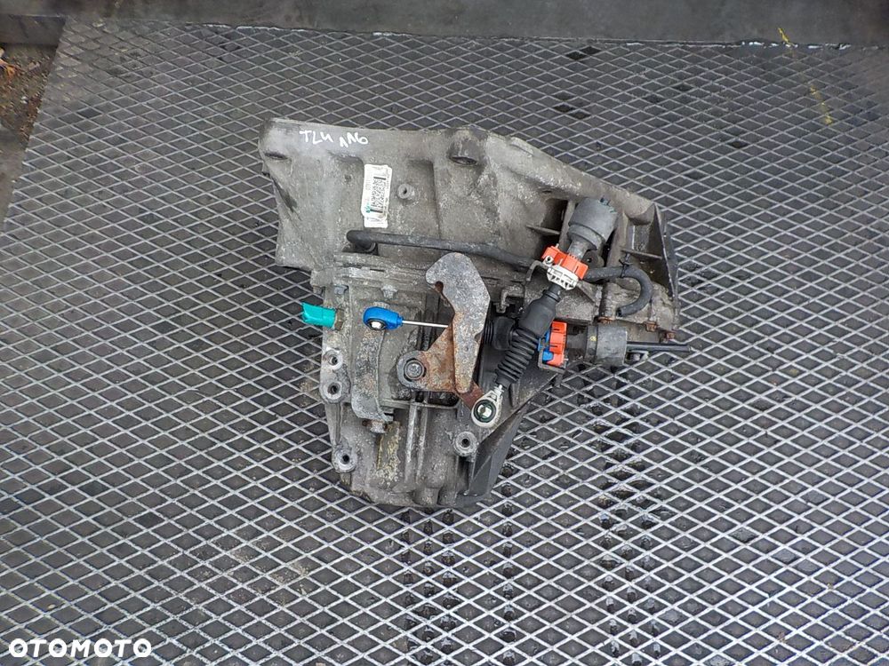 NISSAN QASHQAI J10 2.0 16V B SKRZYNIA BIEGÓW TL4116 - 2