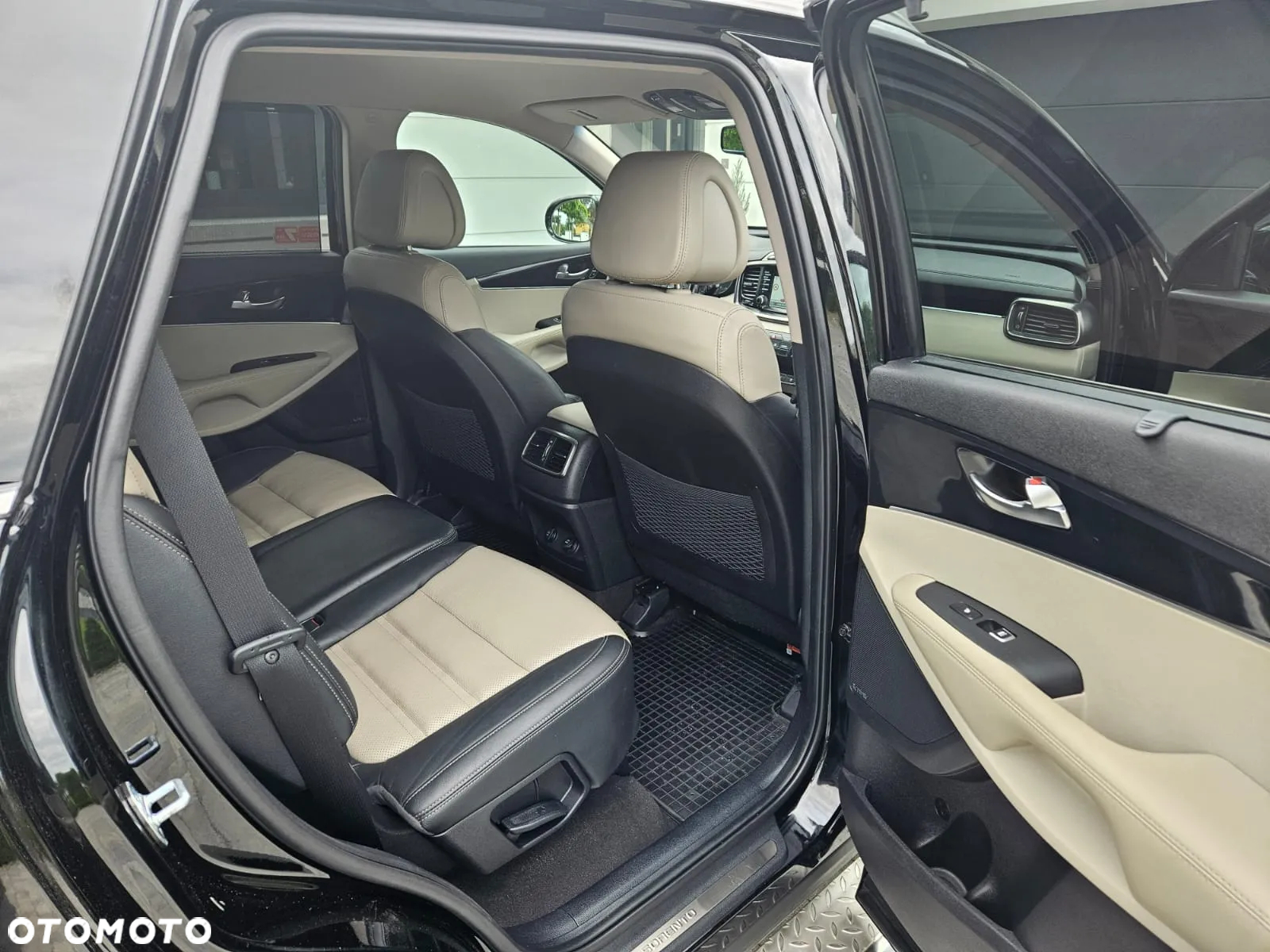Kia Sorento 2.0 CRDI Business Line Plus - 20