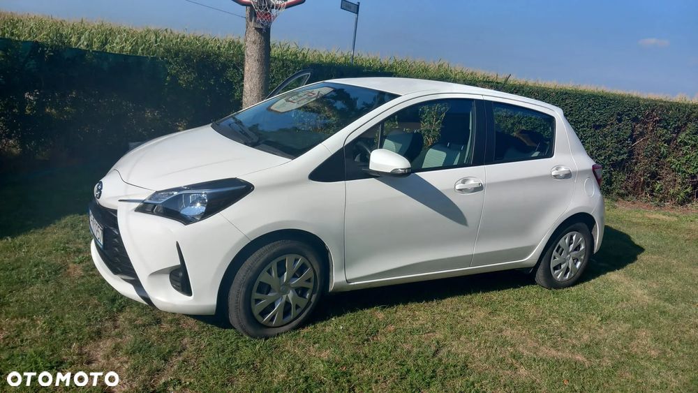 Toyota Yaris - 2