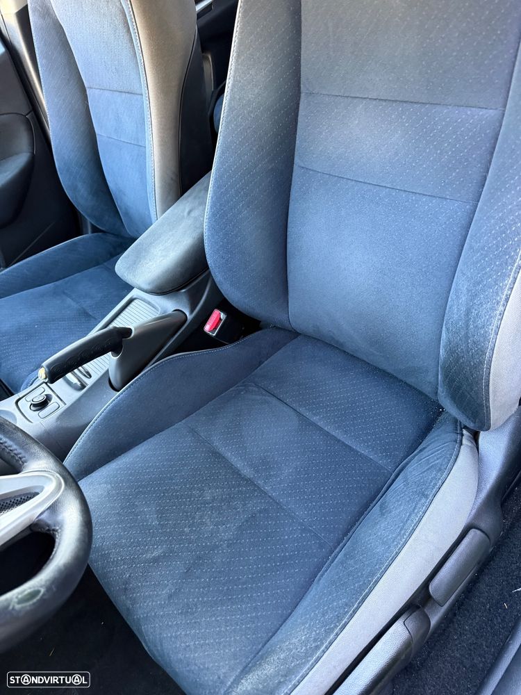 Honda Civic 1.4 Sport - 12