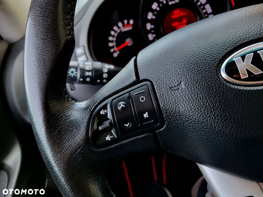 Kia Sportage - 13