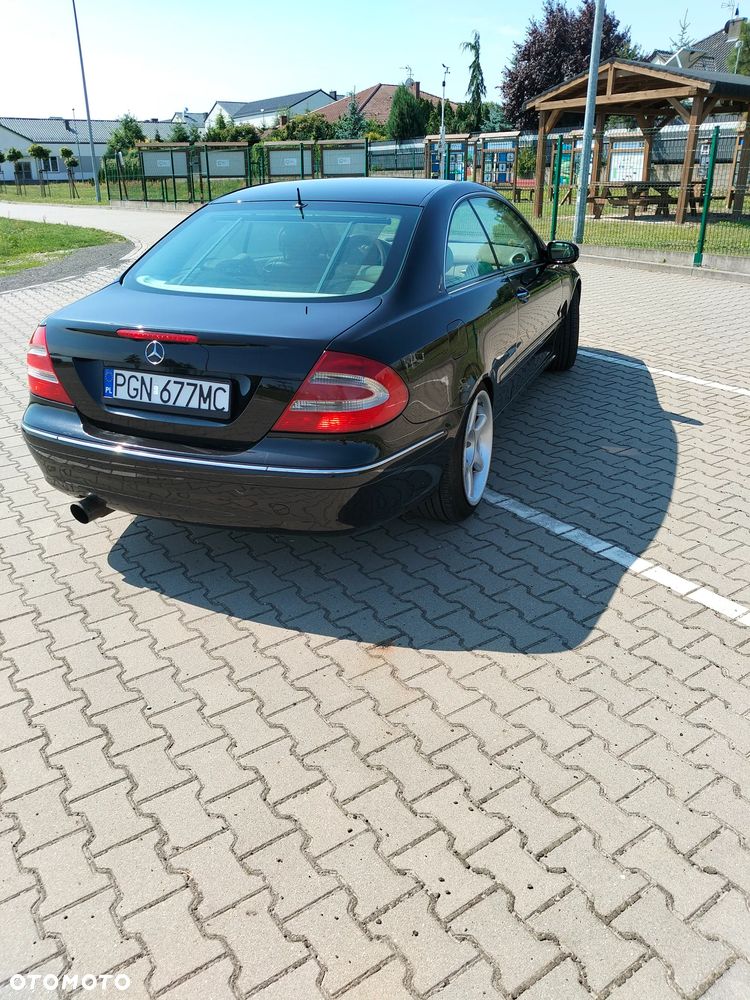 Mercedes-Benz CLK - 3