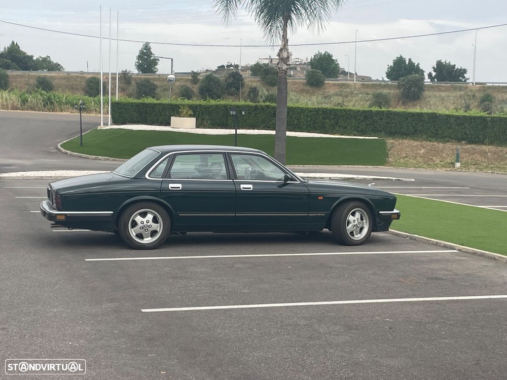 Jaguar XJ XJ6 3.2 - 1