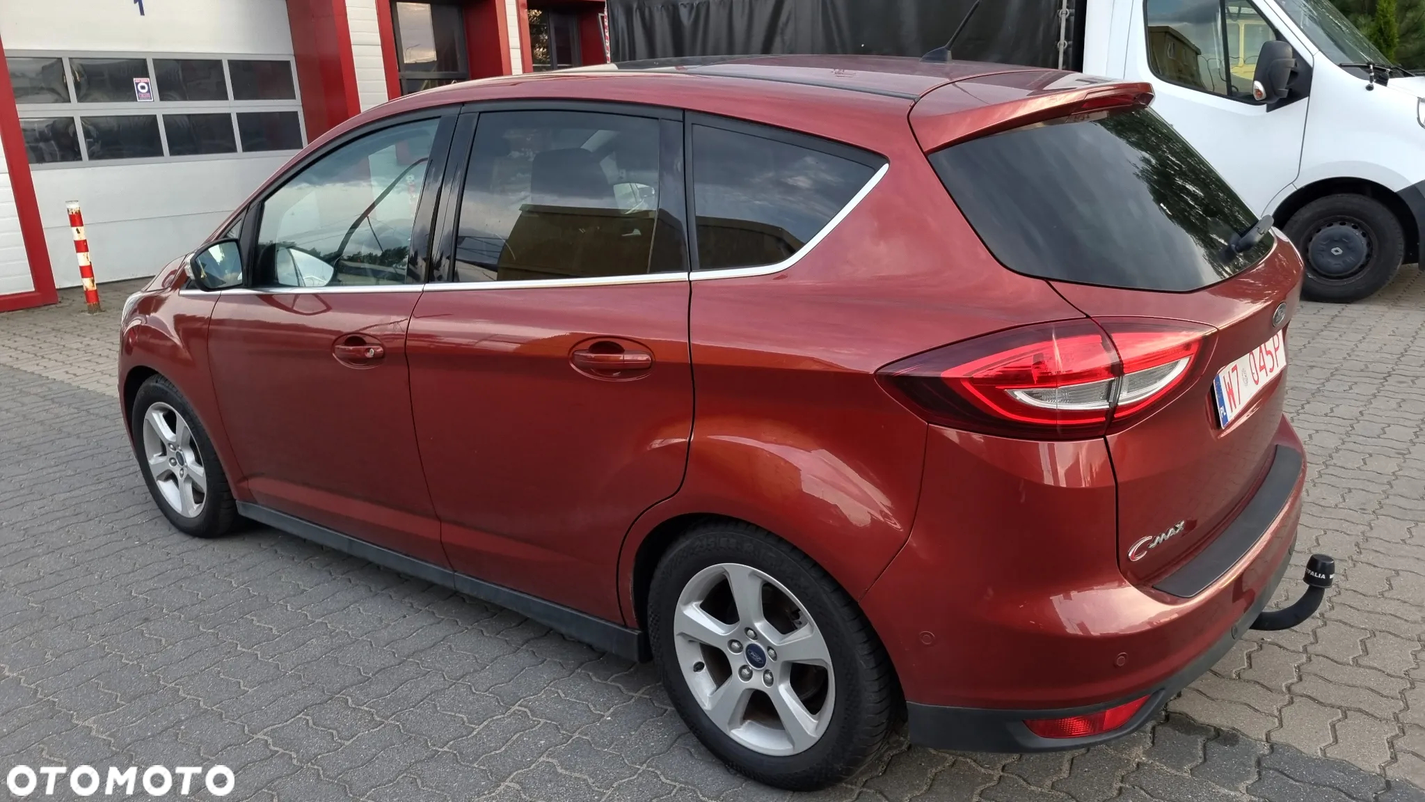 Ford C-MAX 2.0 TDCi Start-Stop-System Titanium - 10