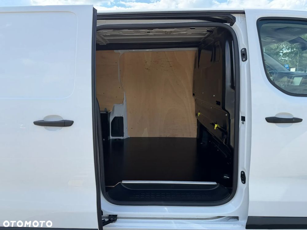 Opel Vivaro - 22