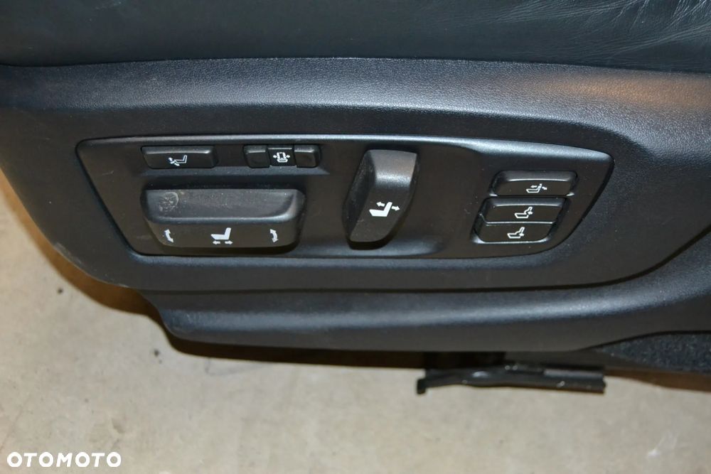 Lexus gs 450h fotele i kanapa tylna - 6