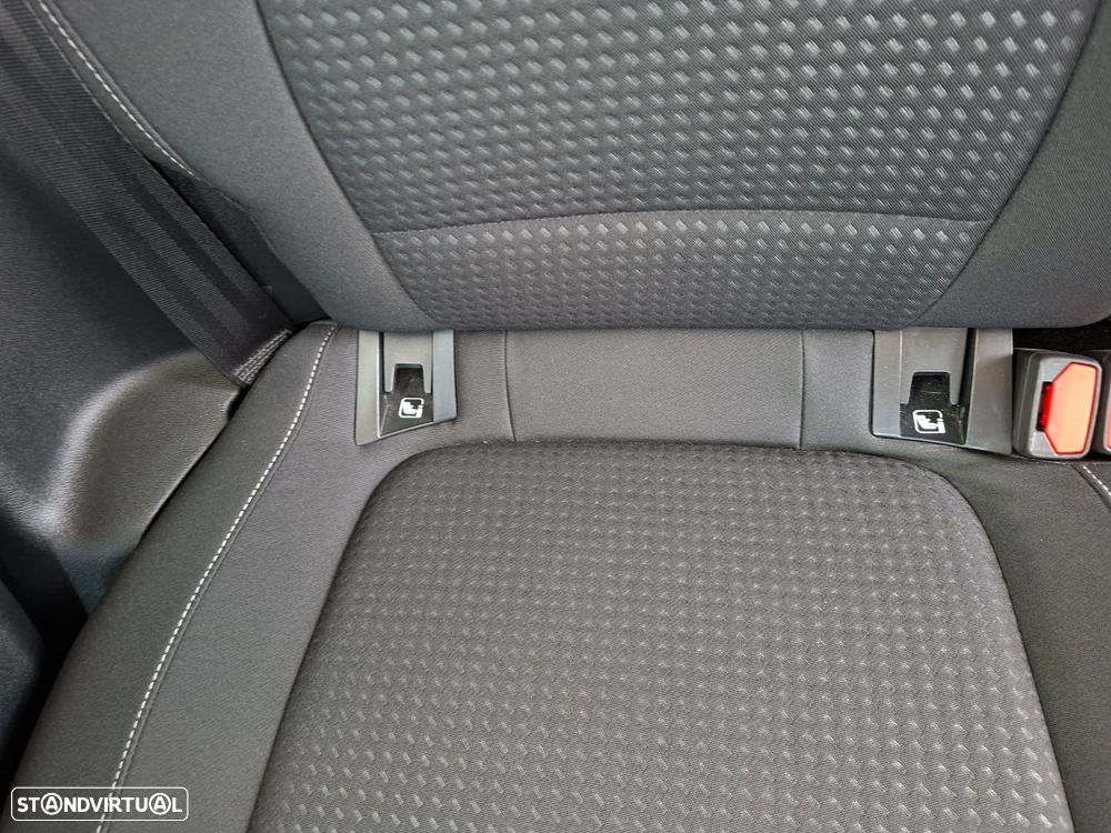 Ford Focus 1.5 TDCi ECOBlue Business - 25