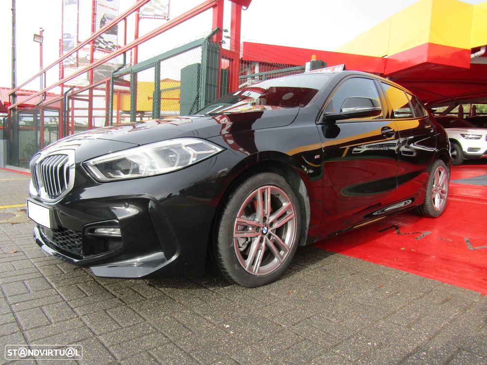 BMW 116 d Pack Desportivo M - 9