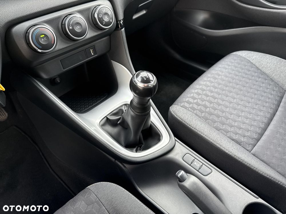 Toyota Yaris 1.0 Comfort - 22