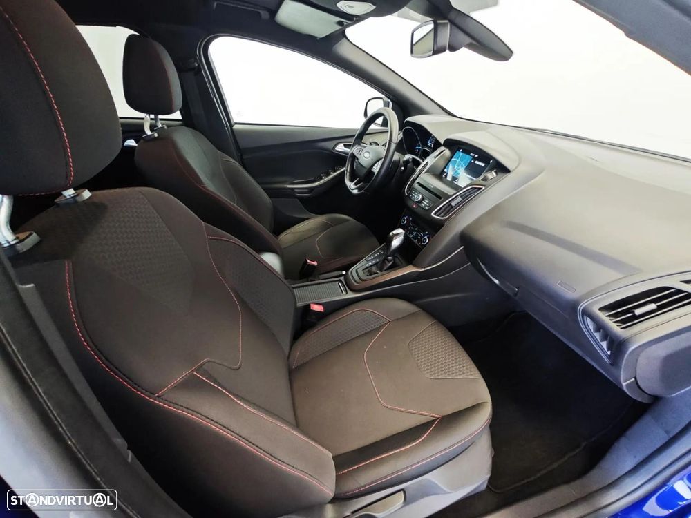 Ford Focus 1.0 EcoBoost ST-Line Aut. - 42