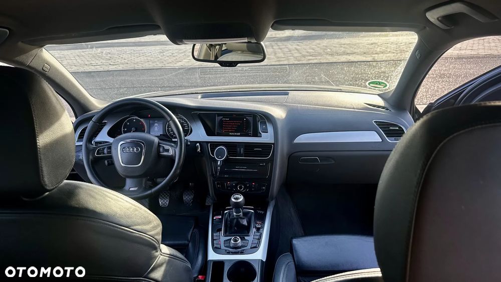 Audi A4 - 12