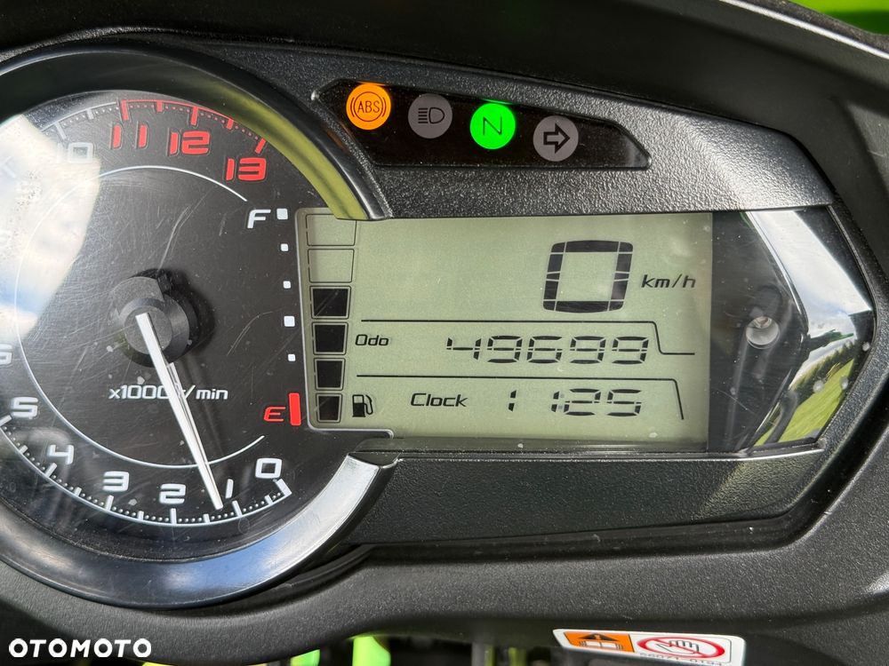 Kawasaki Ninja 1000 SX - 16