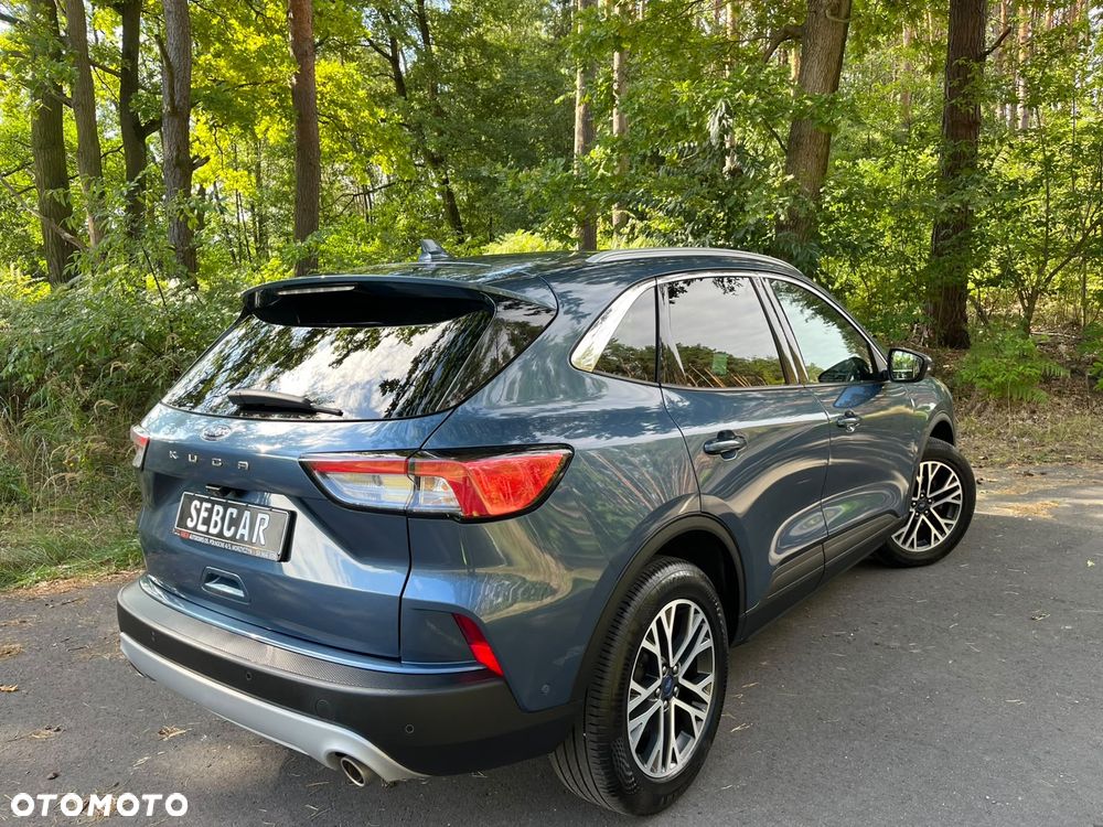 Ford Kuga - 32