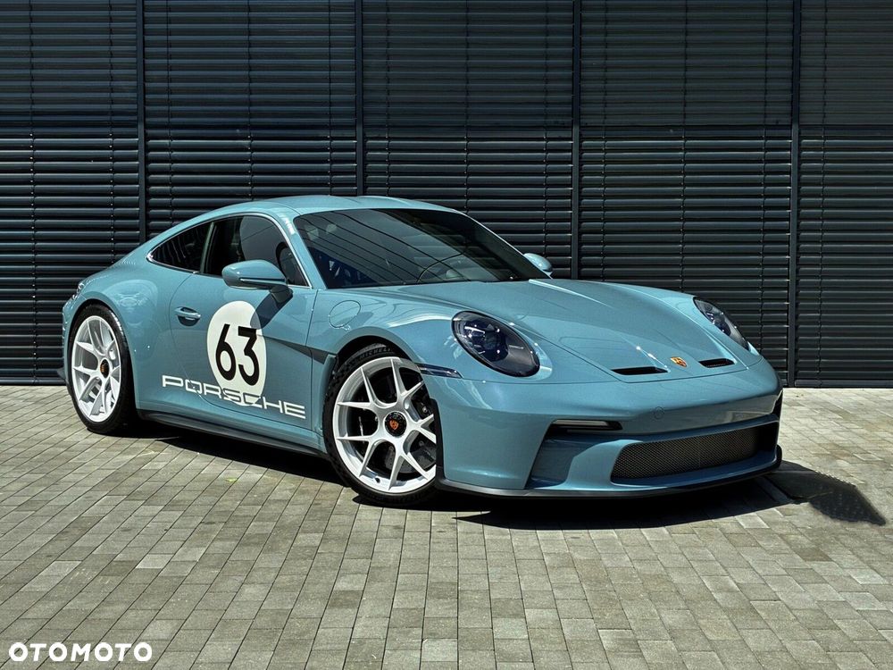 Porsche 911 - 8