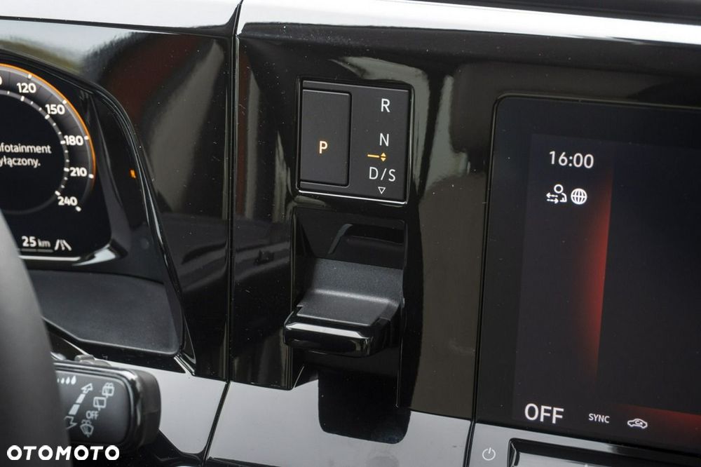 Volkswagen California - 24