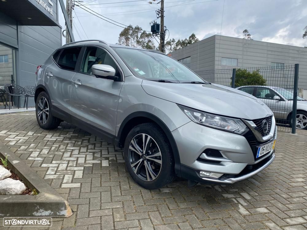 Nissan Qashqai 1.5 dCi N-Connecta - 2