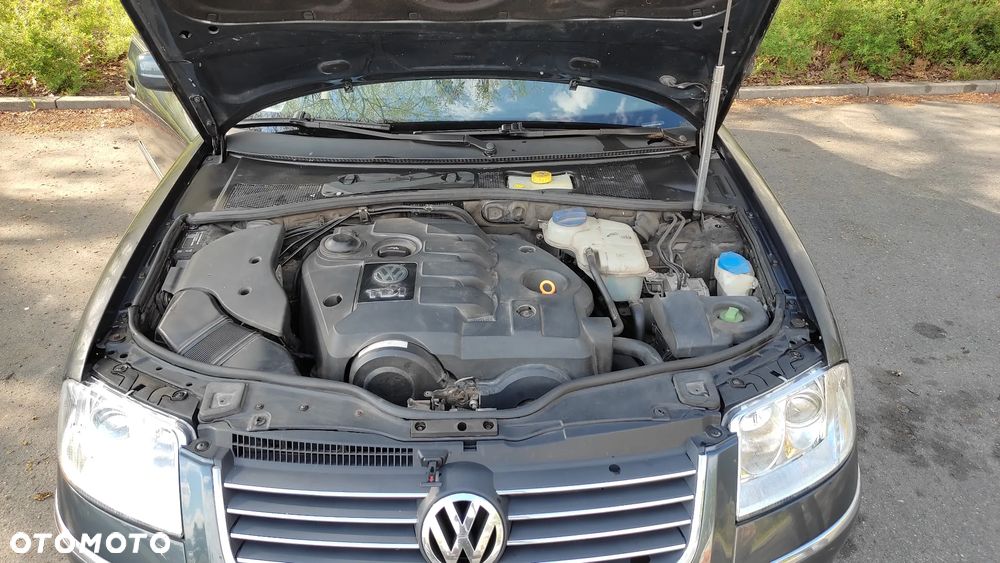 Volkswagen Passat 1.9 TDI - 9