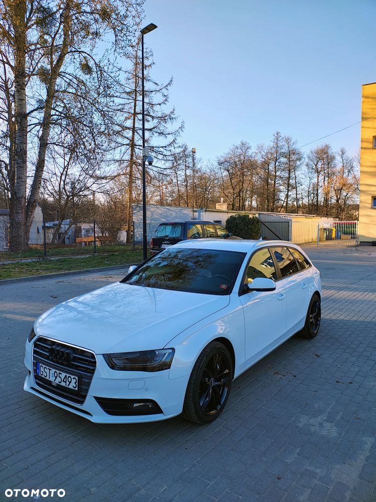 Audi A4 Avant 2.0 TDI ultra - 4