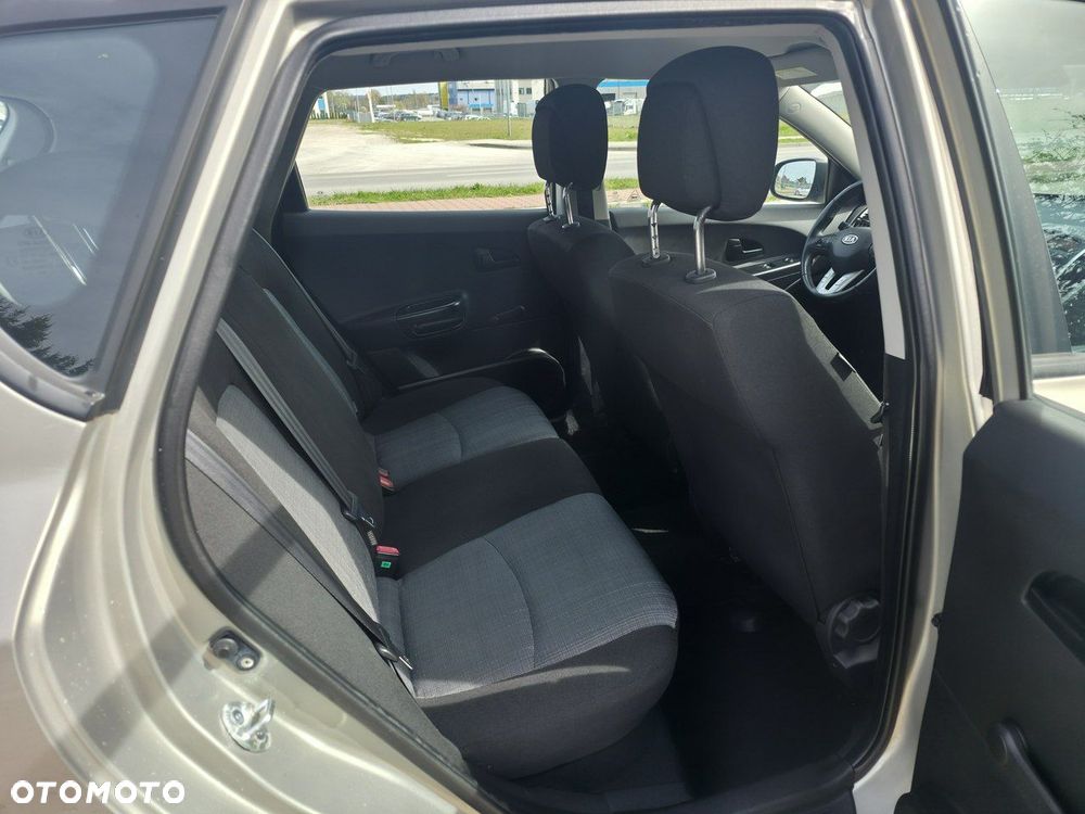 Kia Ceed - 7