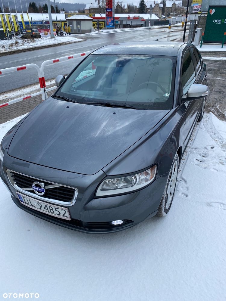 Volvo S40 D2 DRIVe R-Design - 4