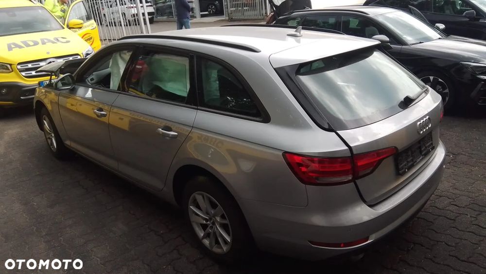 Audi A4 - 4