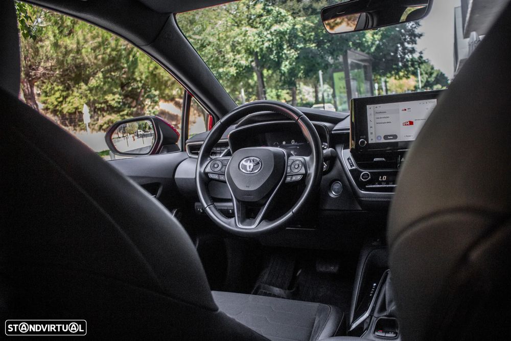 Toyota Corolla Touring Sports 1.8 Hybrid Exclusive - 35