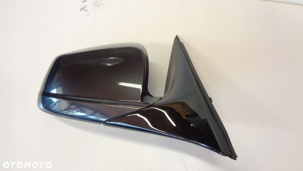 LUSTERKO PRAWE BMW 3 F10 F11 5PIN EUROPA 12R - 6
