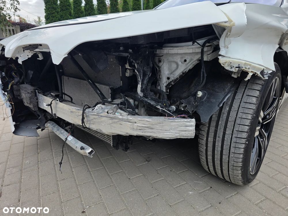 BMW Seria 7 740d xDrive mHEV M Sport sport - 7
