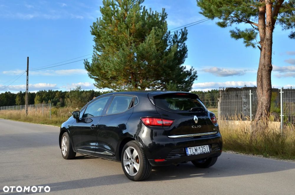 Renault Clio - 5