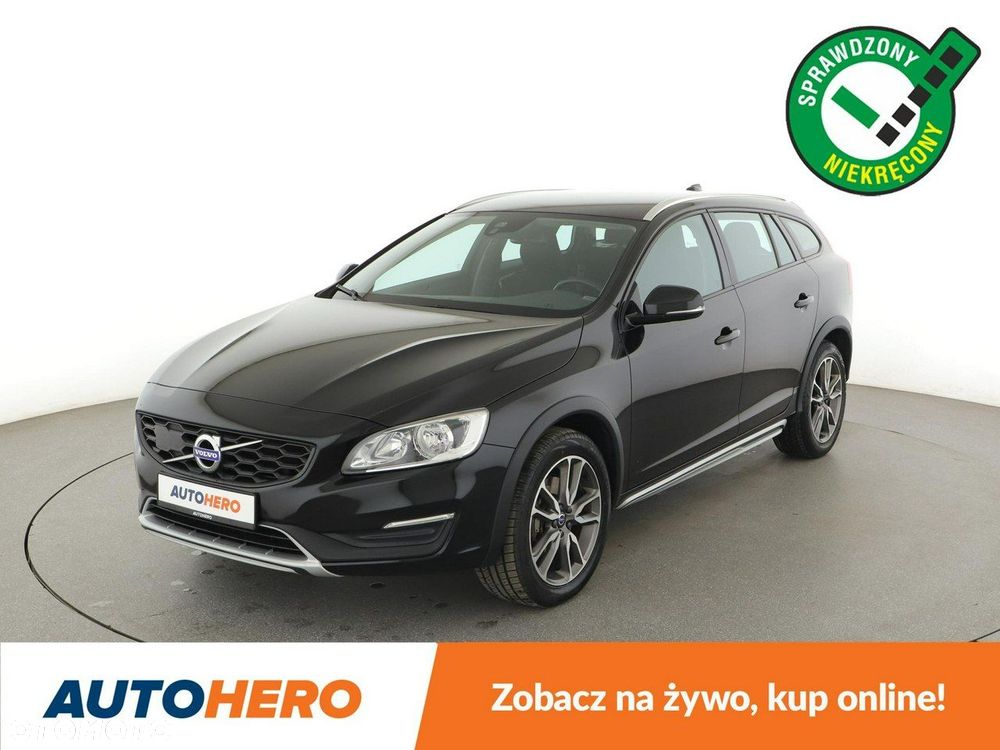 Volvo V60 Cross Country D3 Drive-E Kinetic - 1