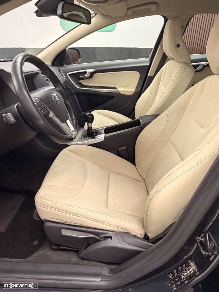 Volvo S60 2.0 D3 Summum Start/Stop - 27