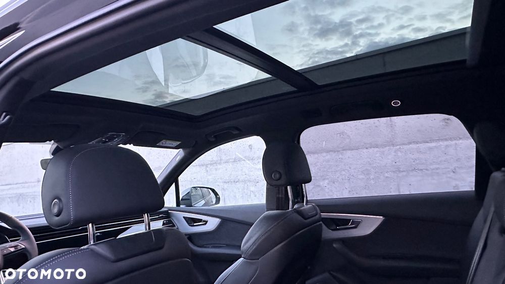 Audi Q7 - 21