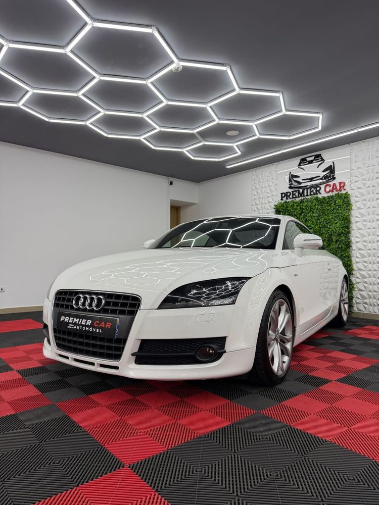 Audi TT Coupé 1.8 TFSI S-line