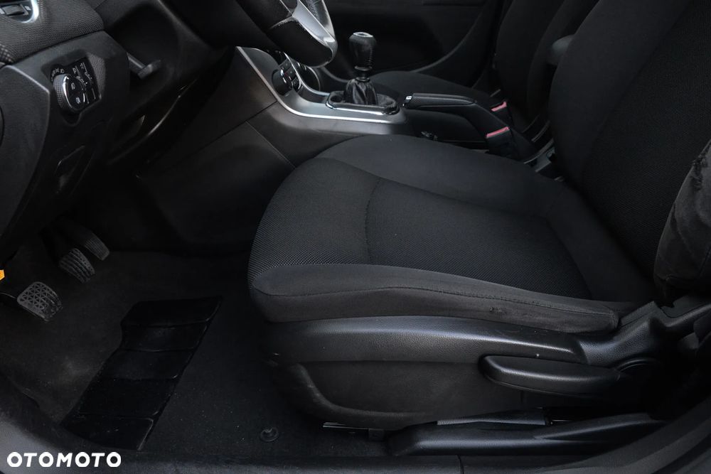 Chevrolet Cruze 1.8 LT - 39