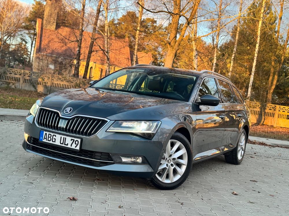 Skoda Superb 2.0 TDI DSG Premium Edition - 18