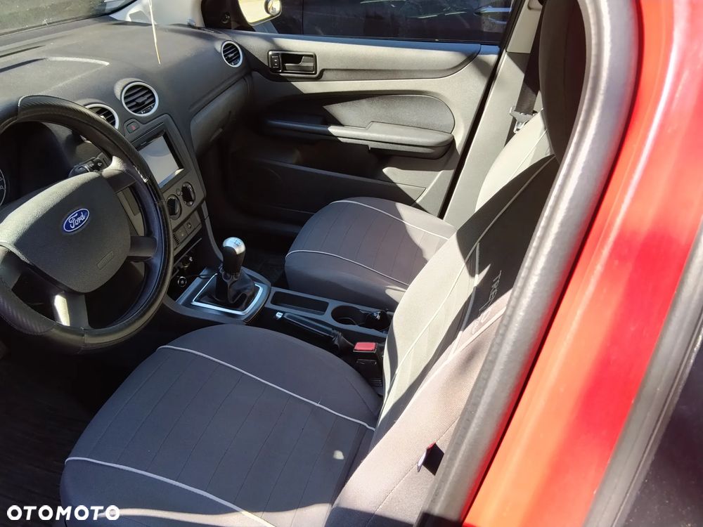 Ford Focus 1.6 FX - 10