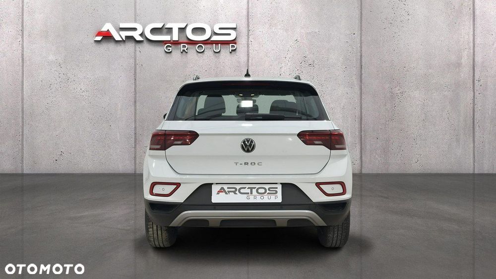 Volkswagen T-Roc - 4