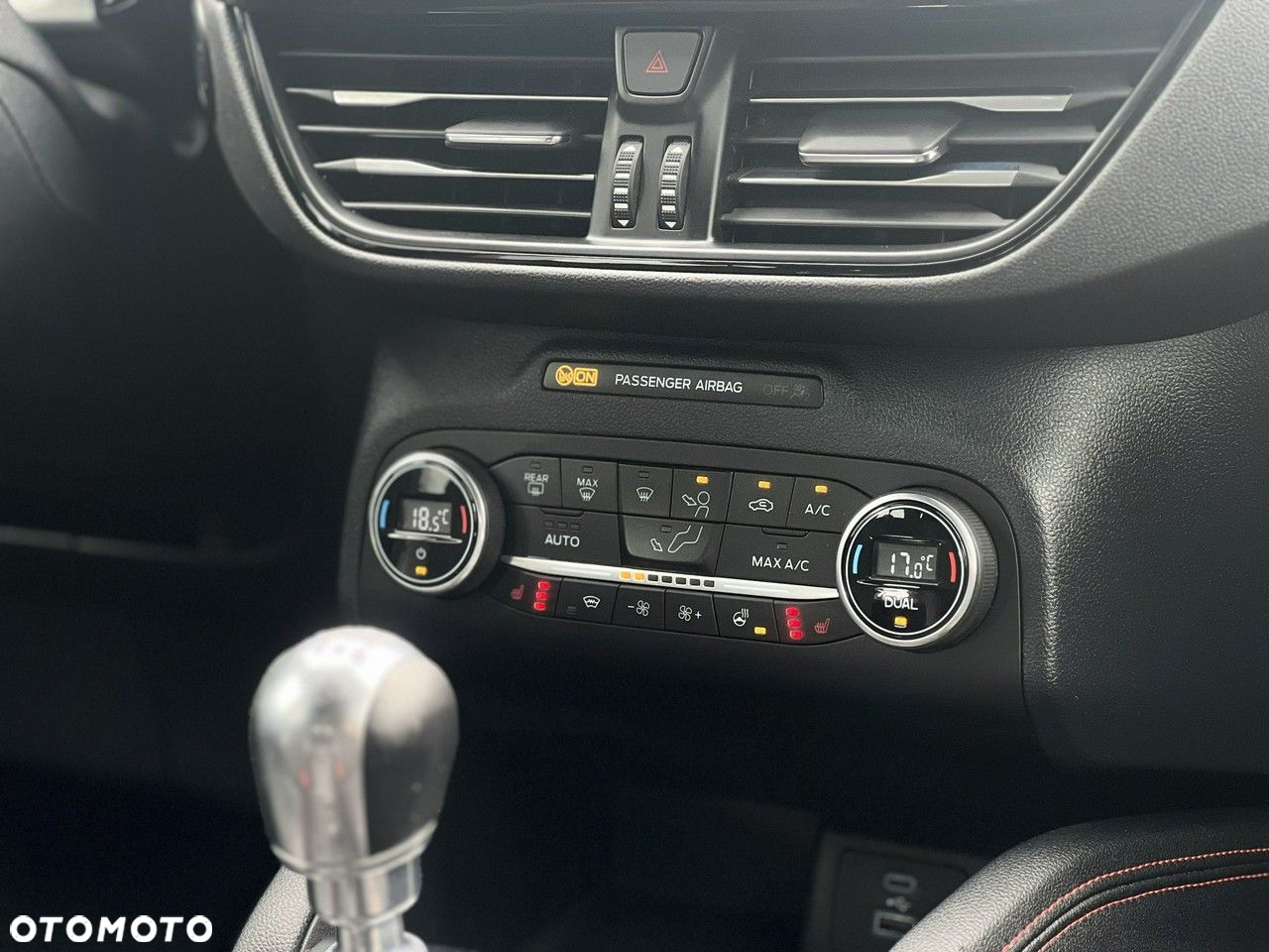 Ford Kuga 2.0 EcoBlue mHEV FWD ST-Line X - 20