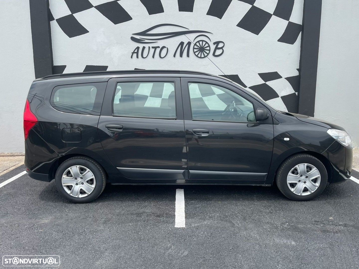Dacia Lodgy 1.5 Blue dCi Stepway 7L - 5