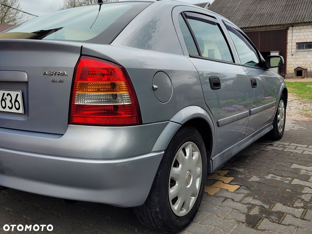 Opel Astra - 6