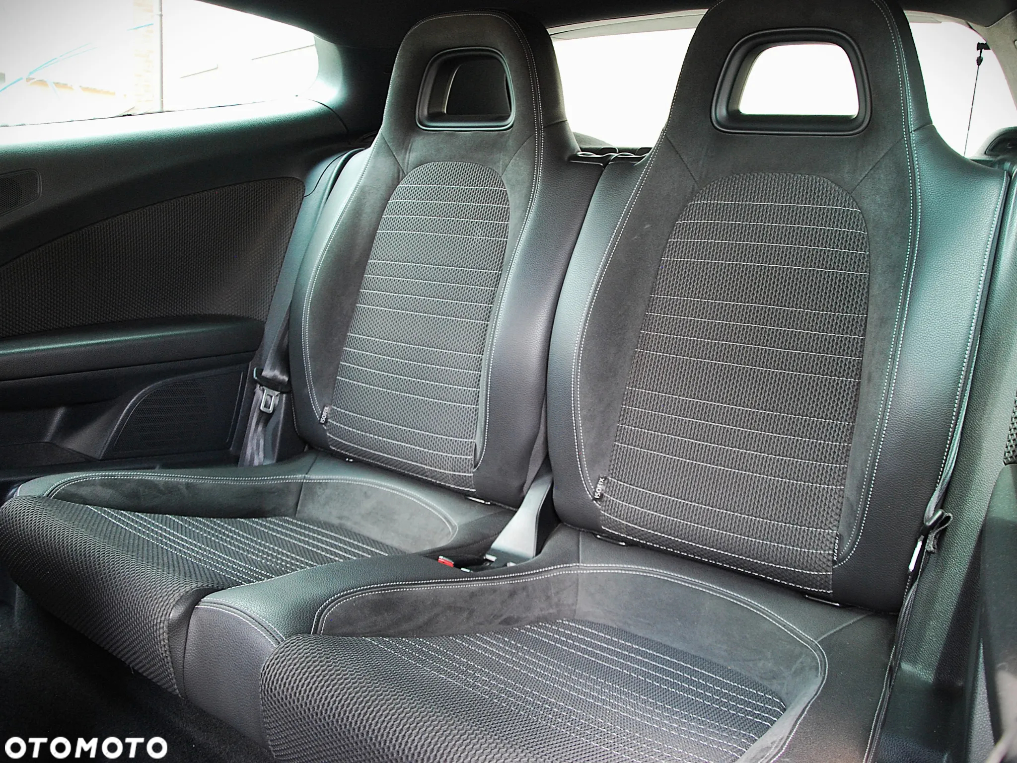 Volkswagen Scirocco 1.4 TSI Match - 29