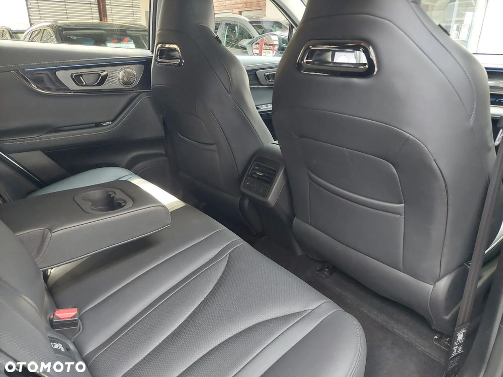 Omoda 5 1.6 T-GDI Comfort DCT - 33
