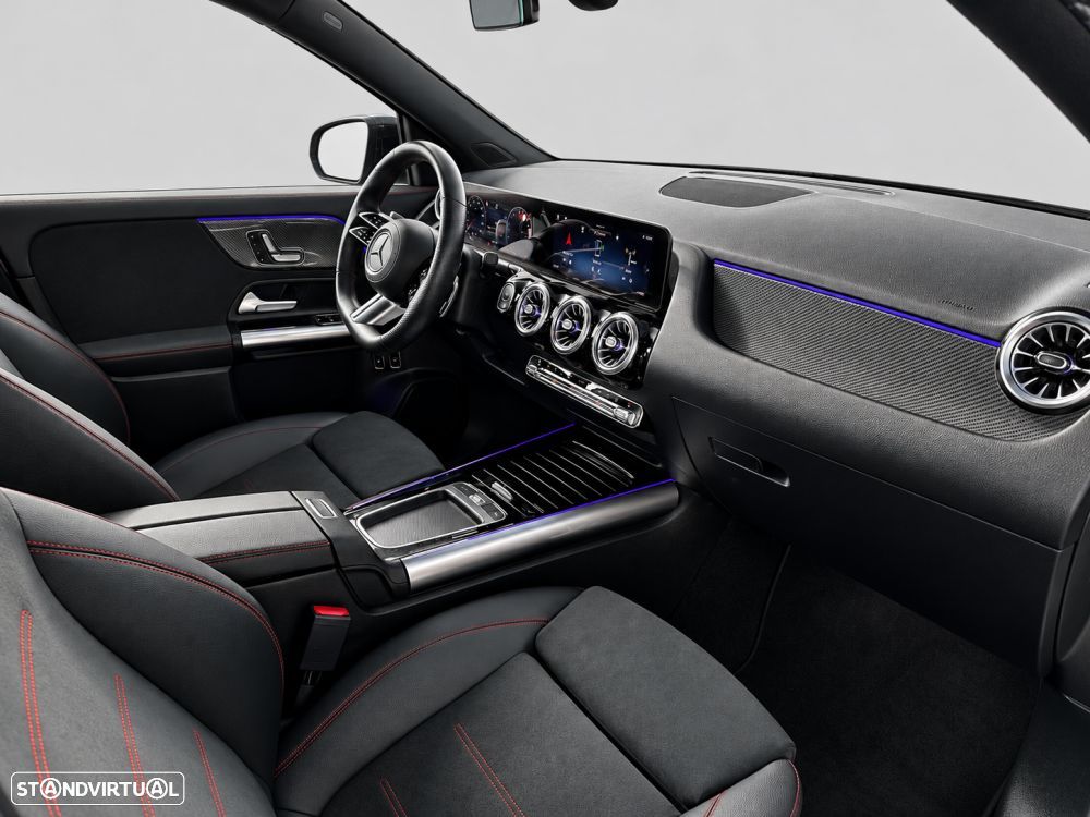 Mercedes-Benz GLA 250 e 8G-DCT AMG Line - 24